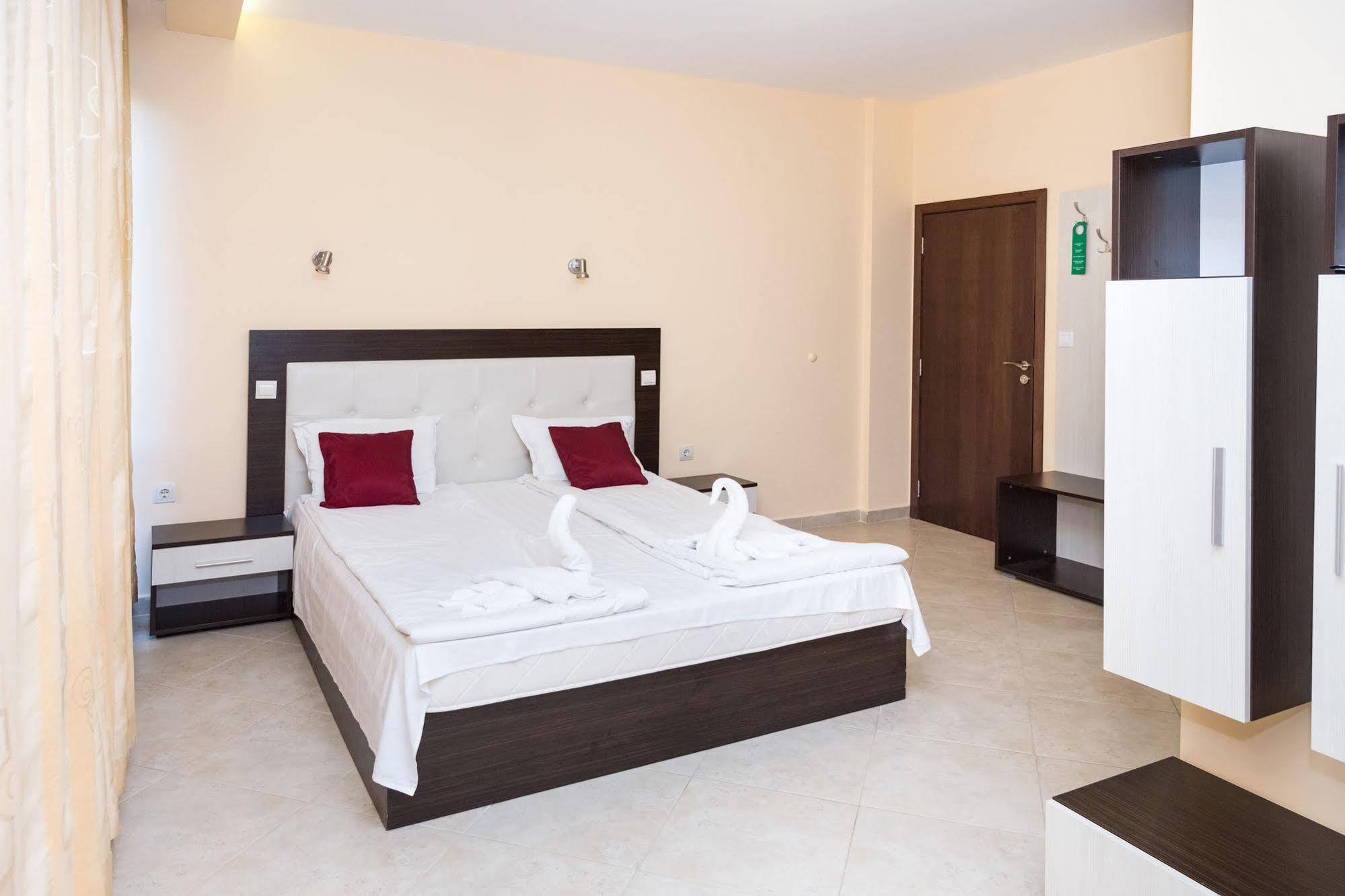 Hotel St. Valentine Sunny Beach Buitenkant foto
